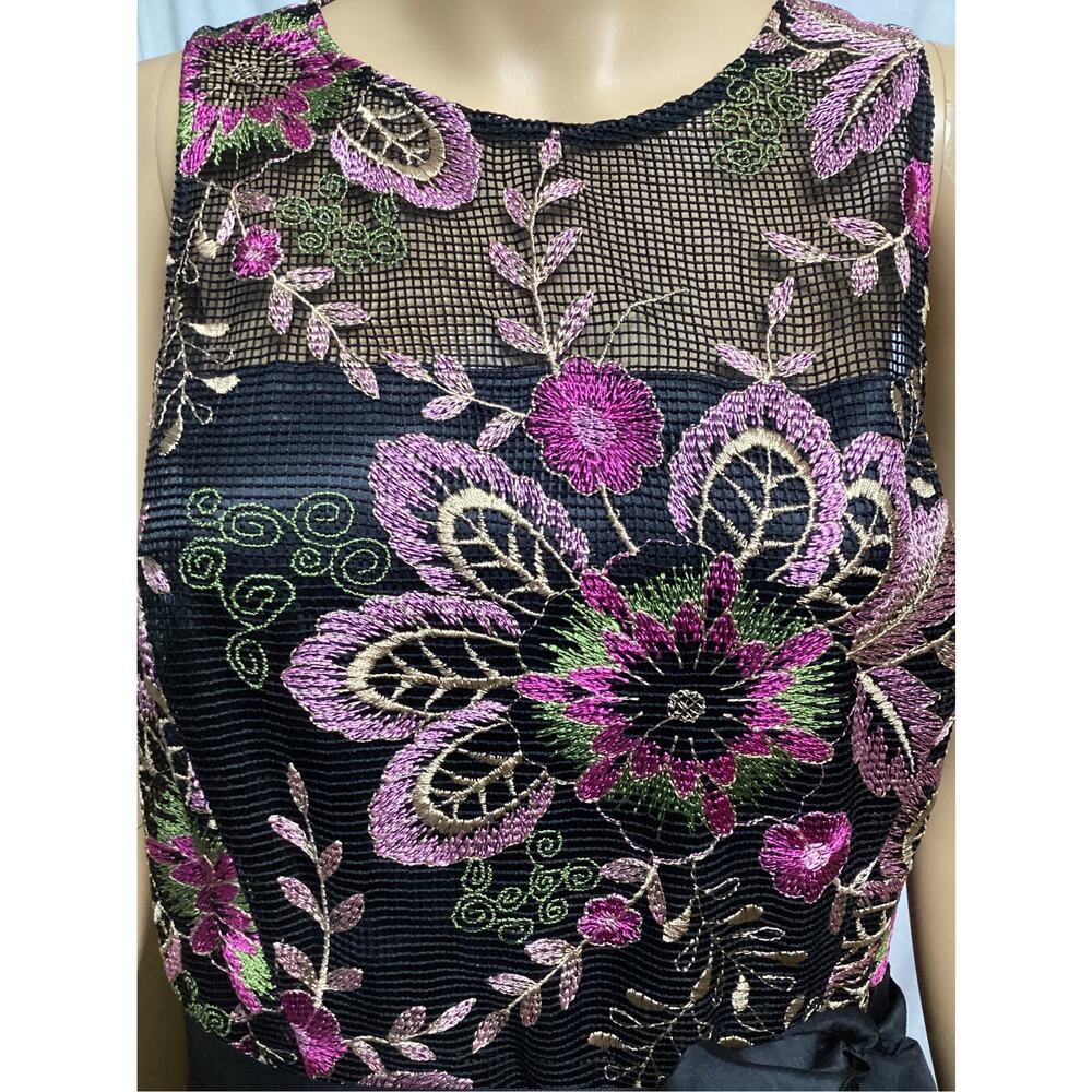 Tahari Arthur S. Levine floral embroidered mesh lace tie cocktail dress size 12 - Picture 7 of 9